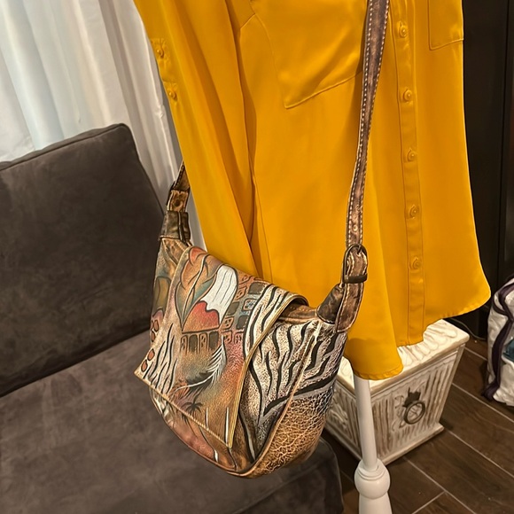 Sova Hand-painted Leather Crossbody. Never  used. Earth tone with silver accent - Picture 3 of 15